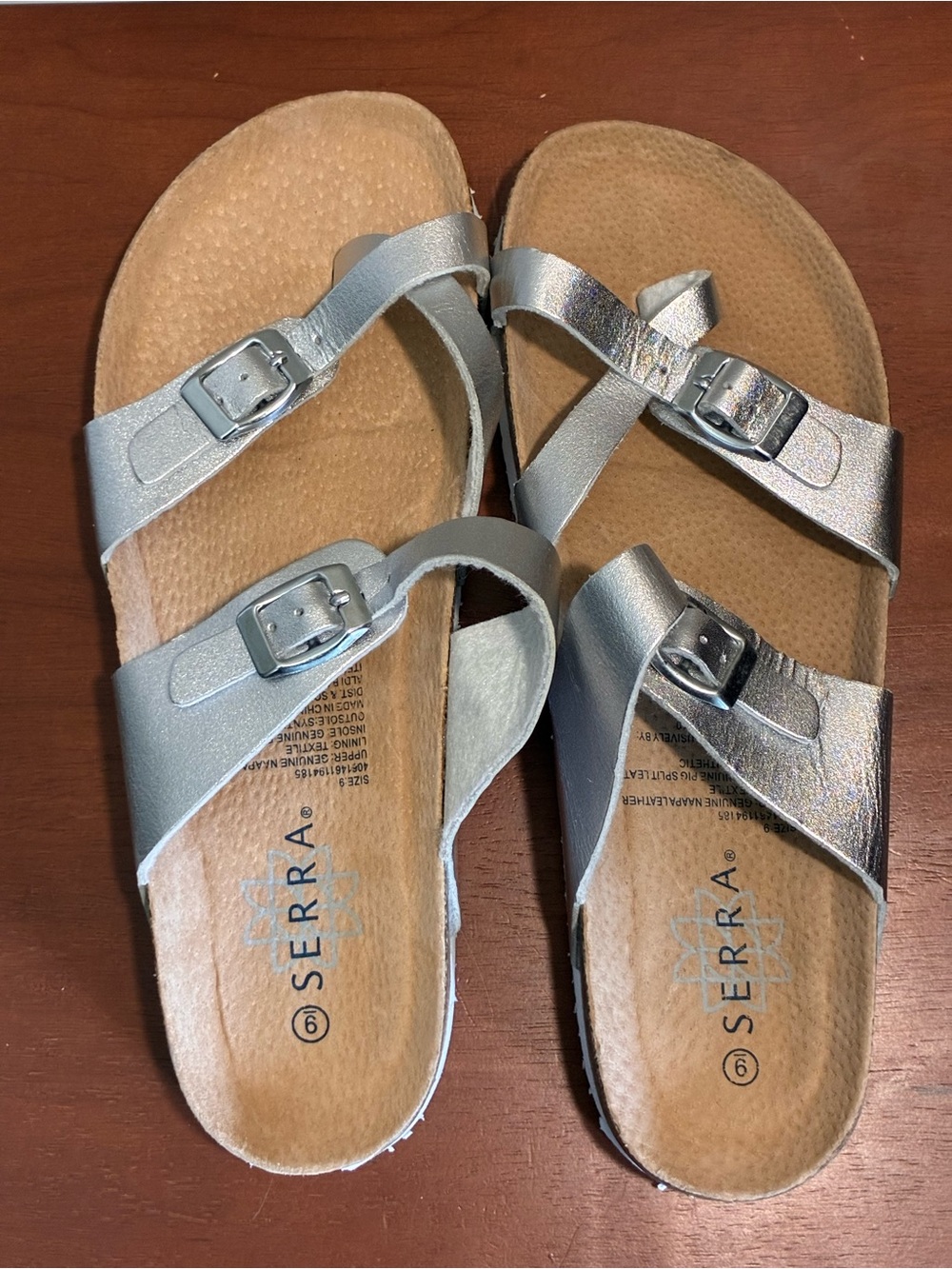 Serra Silver Leather Strappy Thong Slip-On Sandals Adjustable Buckle Size 9 - Picture 3 of 11
